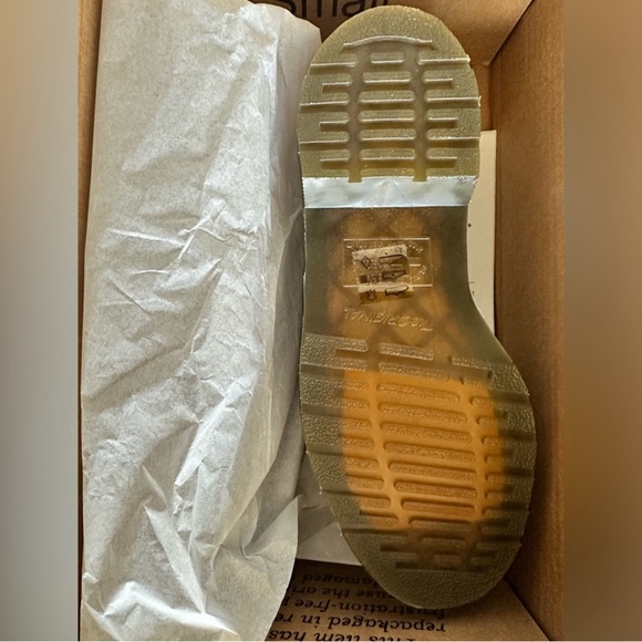 NIB Dr. Marten Adrian Women's Virginia Leather Tassel Loafer - Picture 7 of 7